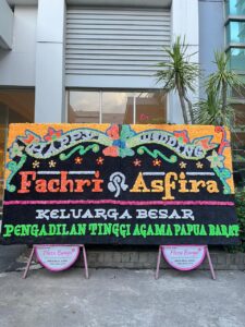ukuran 4 x 2